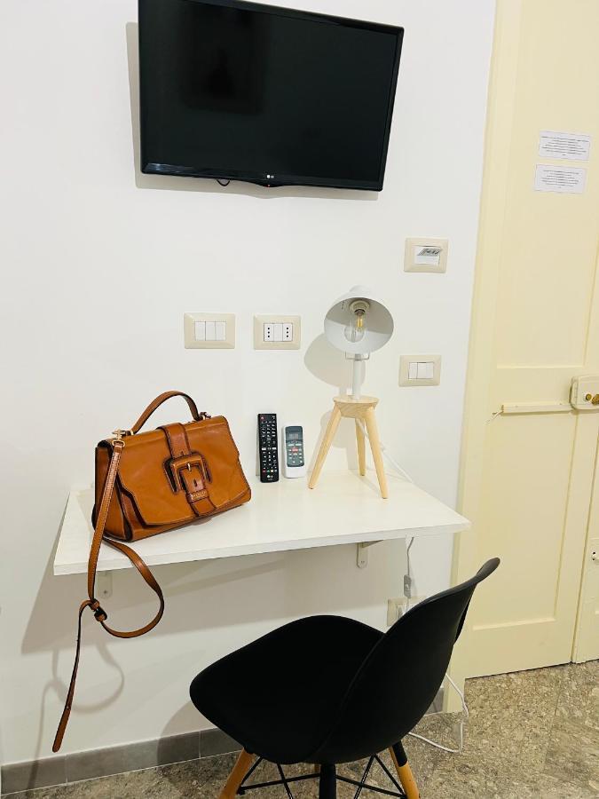 Dimora Casanello Hotel Lecce Buitenkant foto