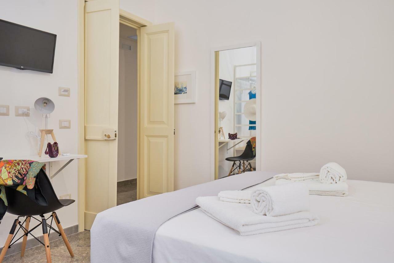 Dimora Casanello Hotel Lecce Buitenkant foto